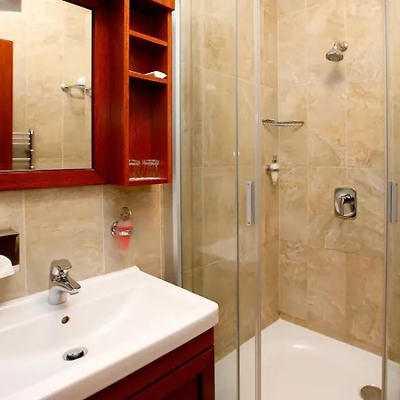 Koedmoen Отель 4*